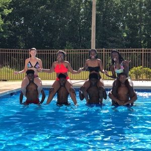 Meet your Posher, Alyssa